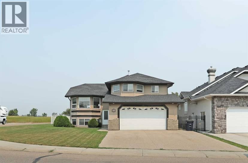 372 Lake Stafford Drive E, Brooks
