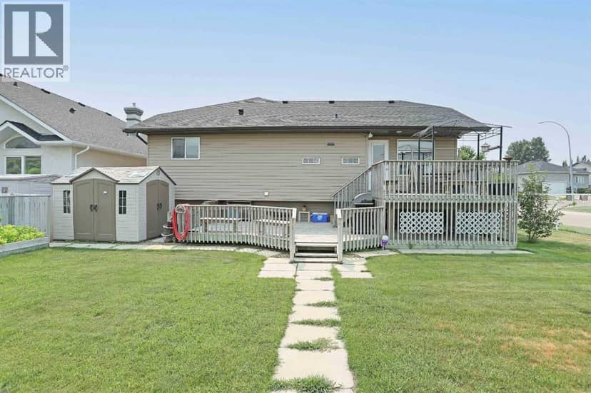 372 Lake Stafford Drive E — photo 36 of 40