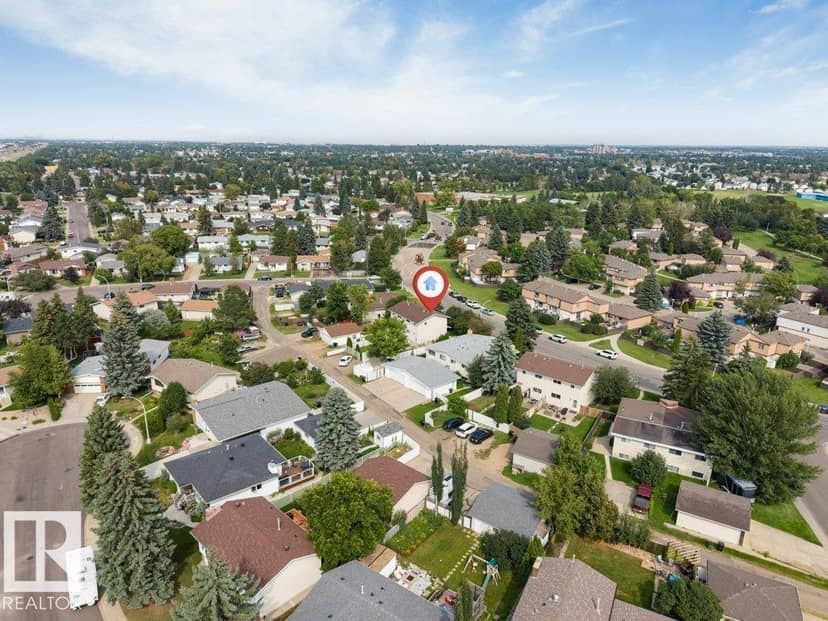 632 Knottwood Rd W NW, Edmonton, photo 4