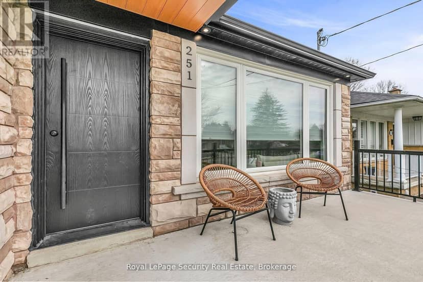 251 Thistle Down Boulevard, Toronto, photo 4