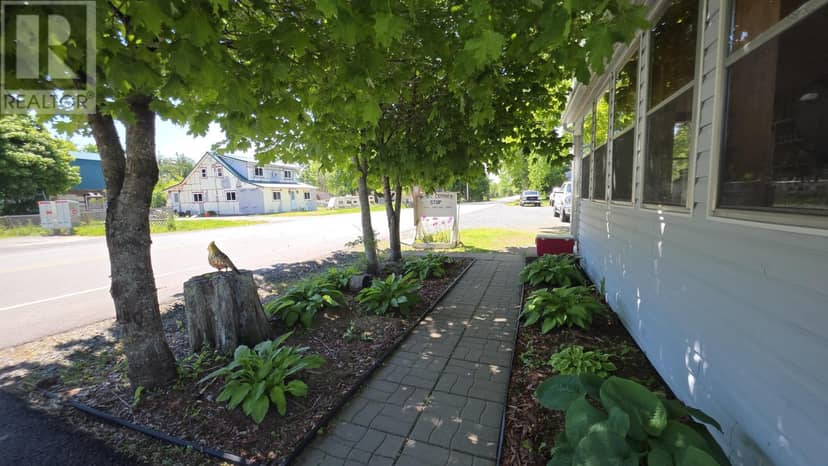 6148 Highway 208 — photo 19 of 40