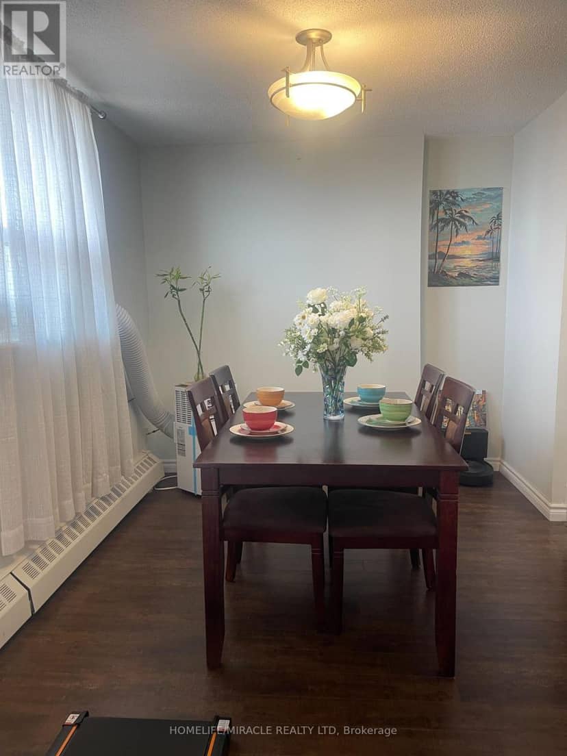 810 - 3555 Derry Road E, Mississauga, photo 3
