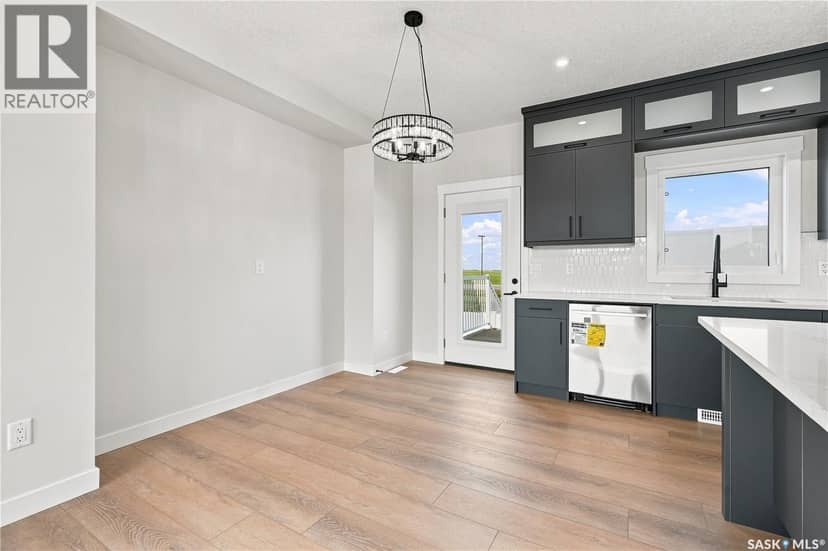 820 Ballesteros CRESCENT — photo 10 of 40