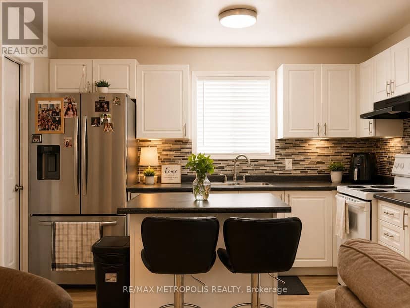 35 Phair Crescent — photo 10 of 21
