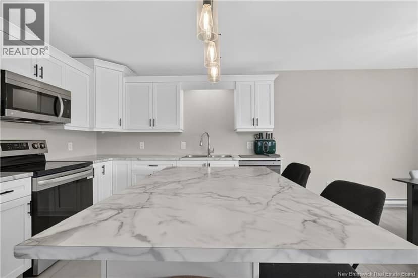 14 Rochefort Street — photo 12 of 40