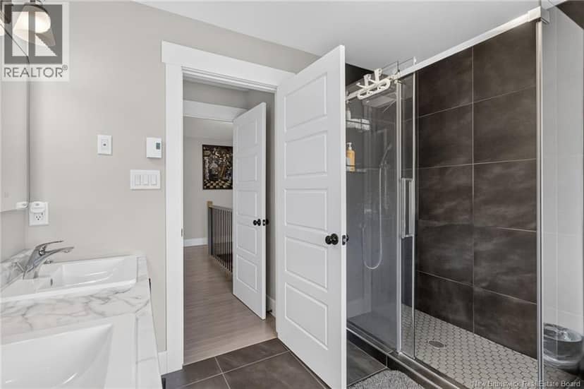 14 Rochefort Street — photo 26 of 40