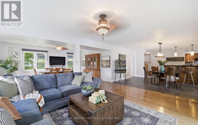 62 Lakeside Beach Road — photo 4 of 40