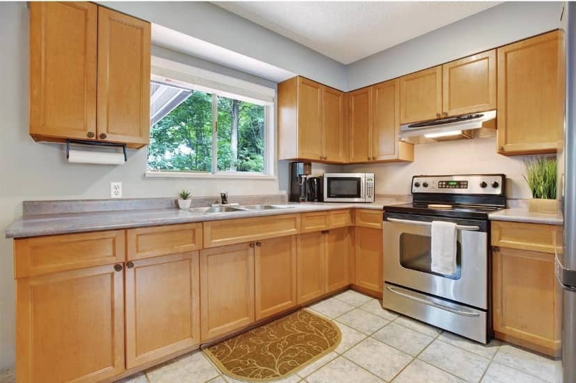 10992 132A STREET, Surrey, photo 6