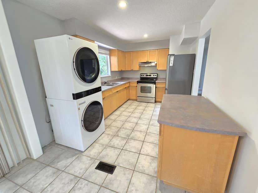10992 132A STREET, Surrey, photo 5