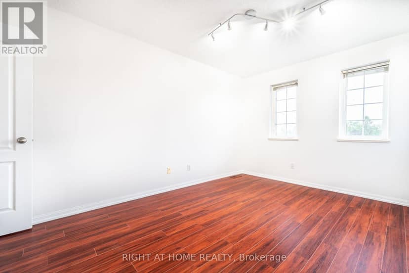 220 Grandview Way — photo 15 of 25