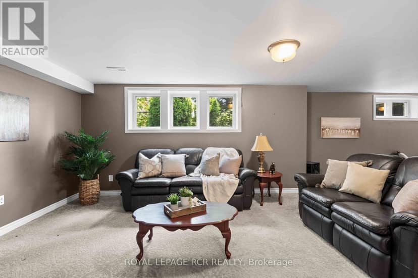 148 Muriel Street — photo 33 of 40