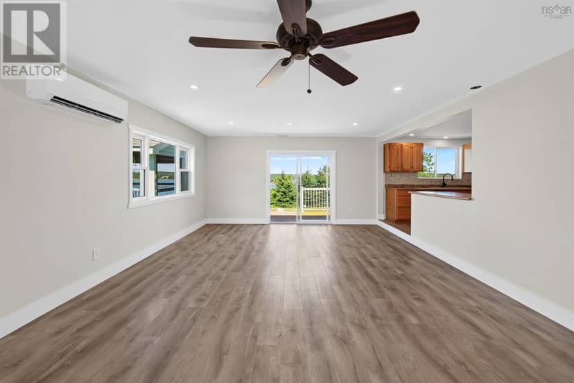 115 Harbourview Drive — photo 33 of 40