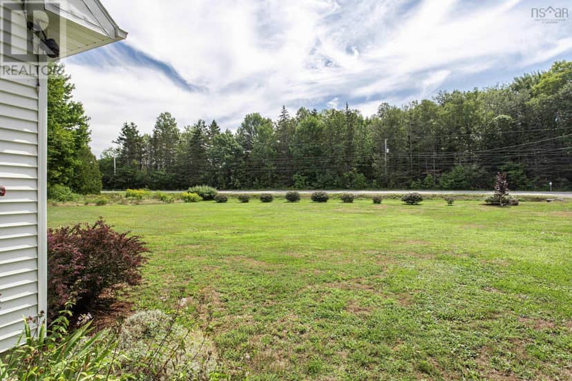 12791 Shore Road — photo 5 of 40