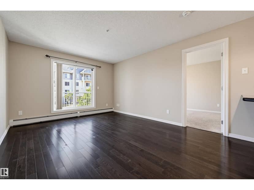 #208 2204 44 AV NW, Edmonton, photo 5