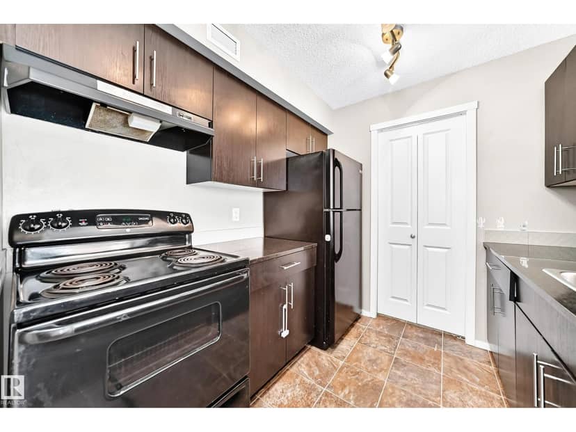 #218 5810 Mullen Pl NW NW, Edmonton, photo 8