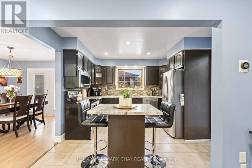 6 Maes Crescent — photo 14 of 40