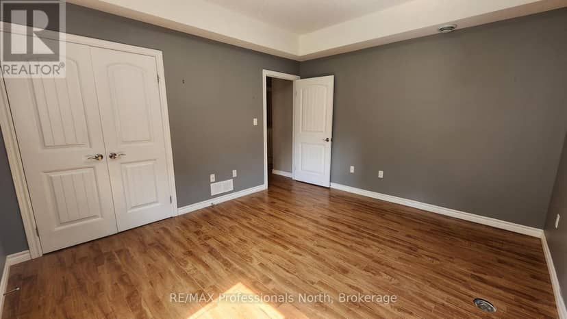 33 Goodwin Drive — photo 34 of 38