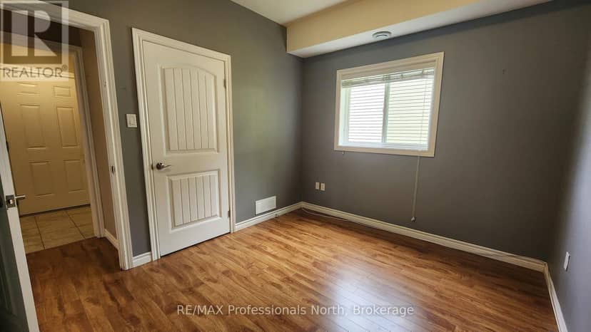 33 Goodwin Drive — photo 36 of 38