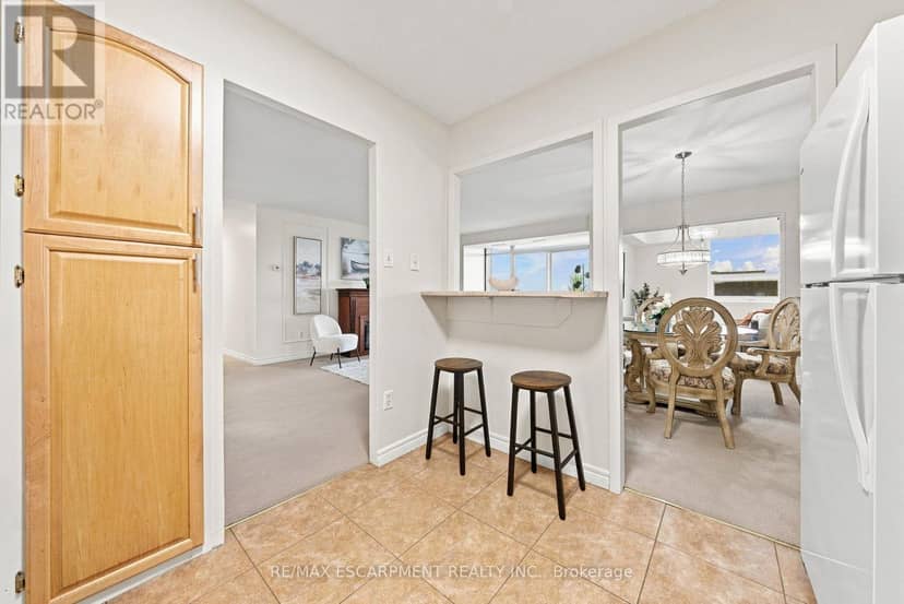 509 - 500 Green Road — photo 7 of 30