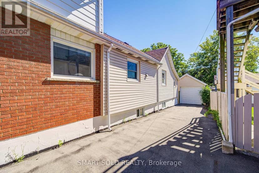 4096 Broughton Avenue — photo 21 of 29