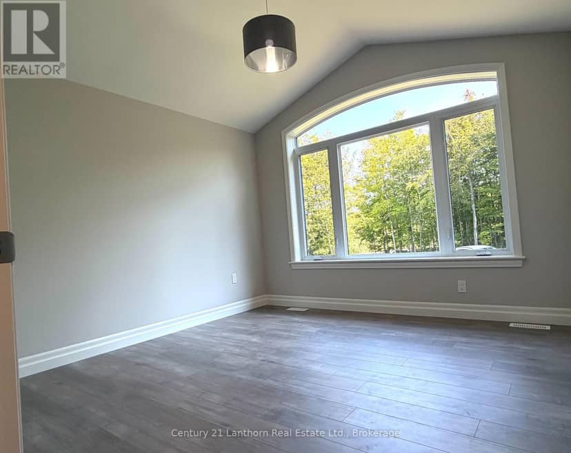 811 Black Road — photo 11 of 17