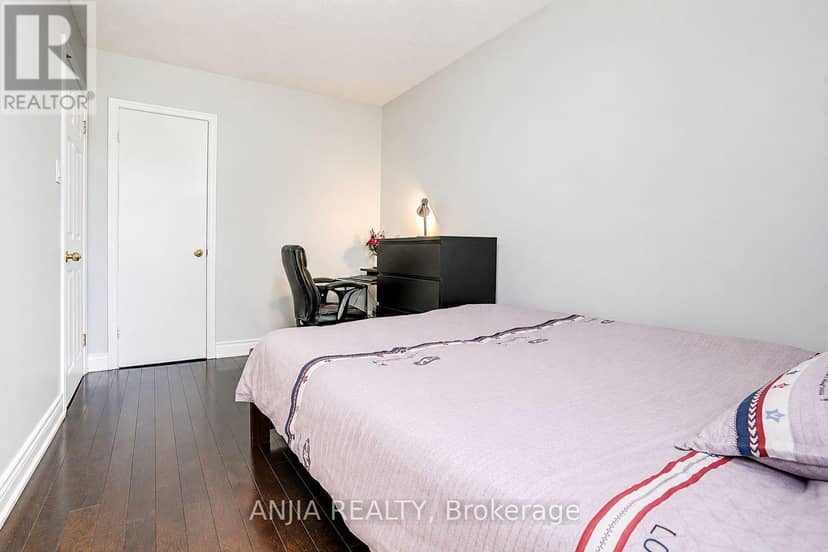 115 Portsdown Road — photo 12 of 21