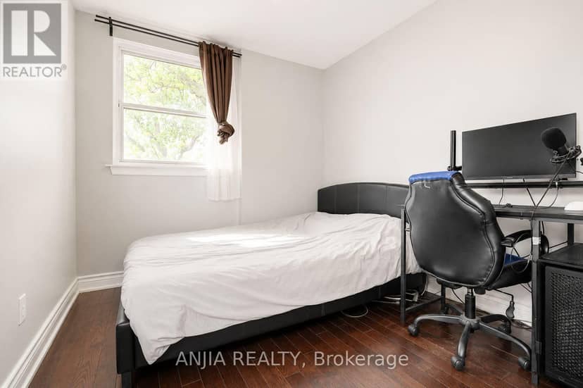 115 Portsdown Road — photo 9 of 21