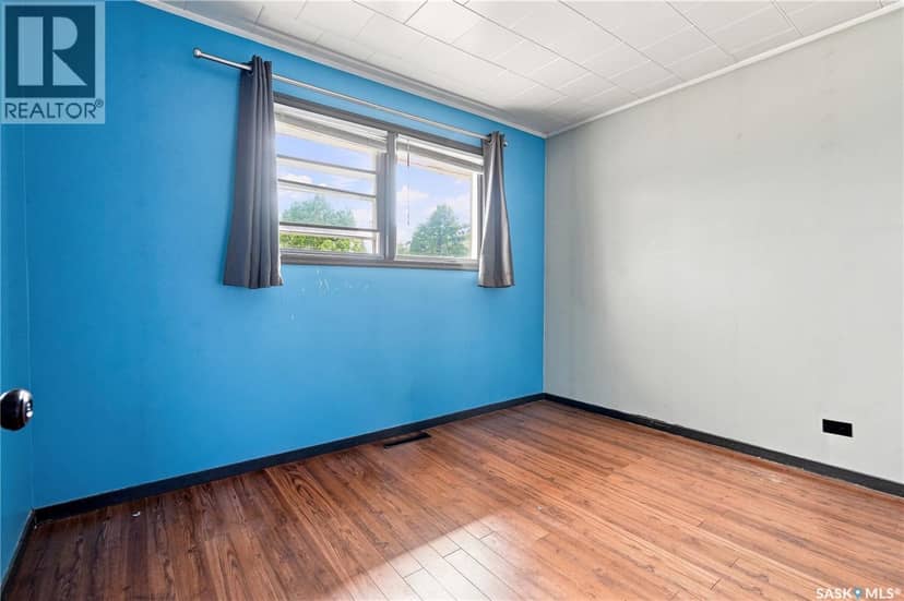 1016 Hastings STREET — photo 13 of 40