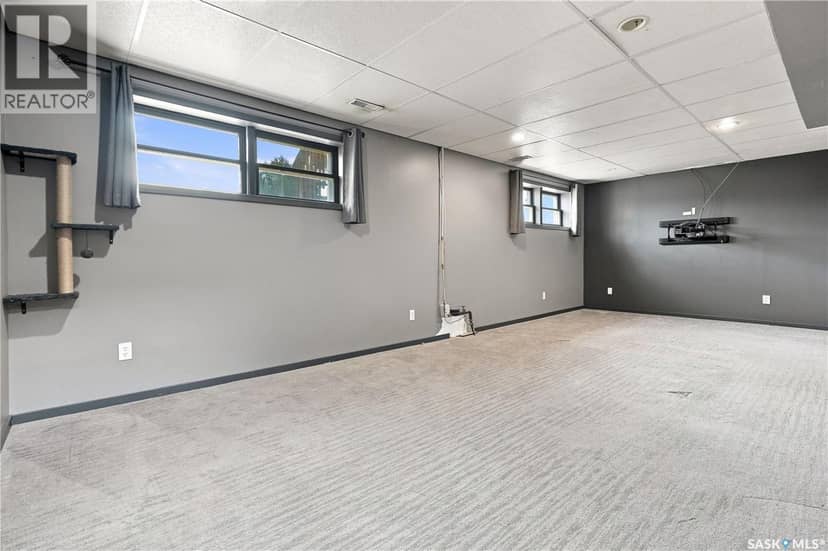 1016 Hastings STREET — photo 17 of 40