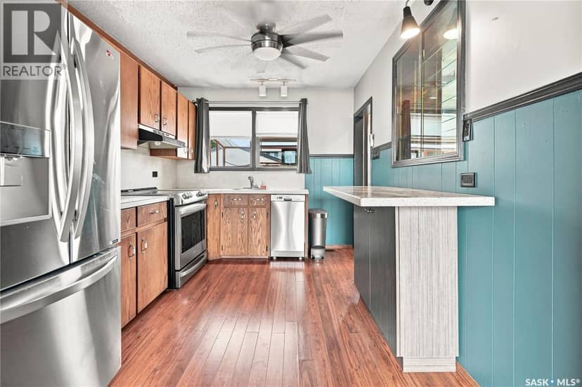 1016 Hastings STREET — photo 7 of 40
