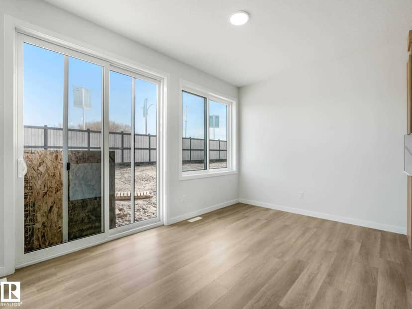 270 Munn WY, Leduc, photo 4
