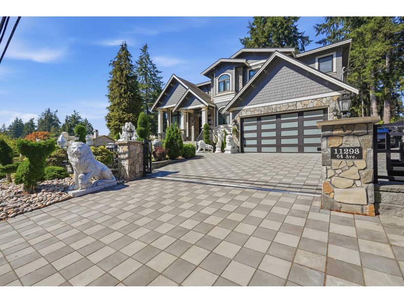 11293 64 AVENUE, Delta