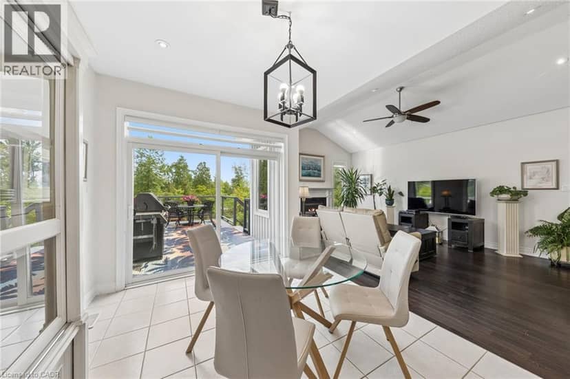 43 ALLEGRA Drive — photo 15 of 31