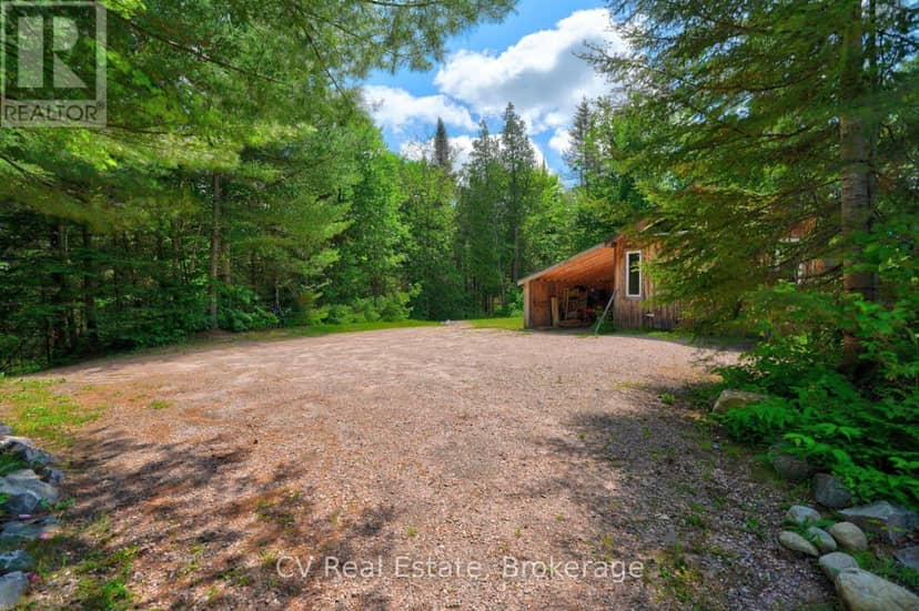 625 Chetwynd Road — photo 34 of 40