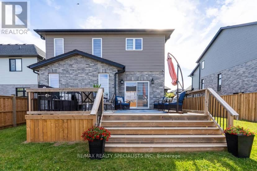 45 Peggy Avenue — photo 40 of 40