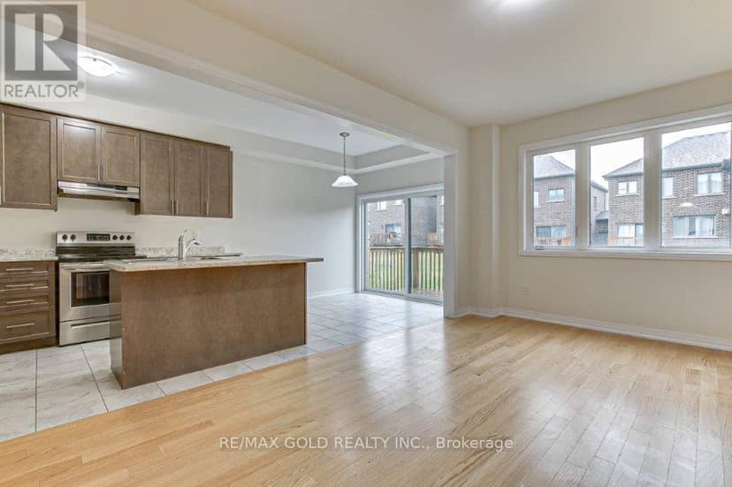 120 Huntingford Trail — photo 10 of 27