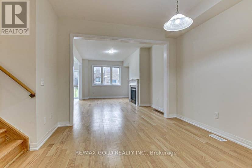 120 Huntingford Trail — photo 4 of 27