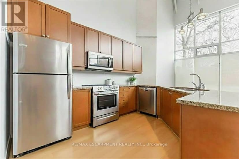 106 - 66 Bay Street S, Hamilton, photo 8
