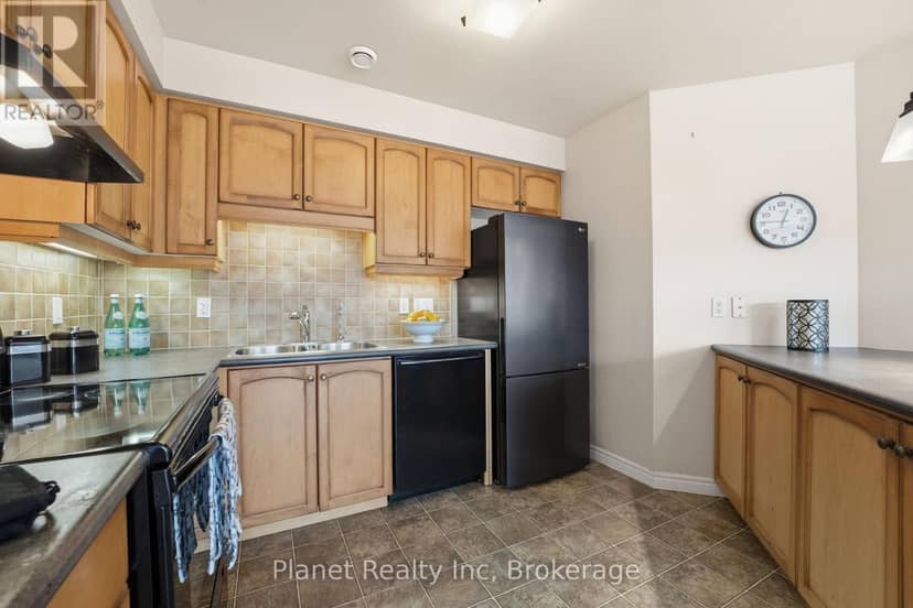 301 - 65 Bayberry Drive — photo 10 of 25