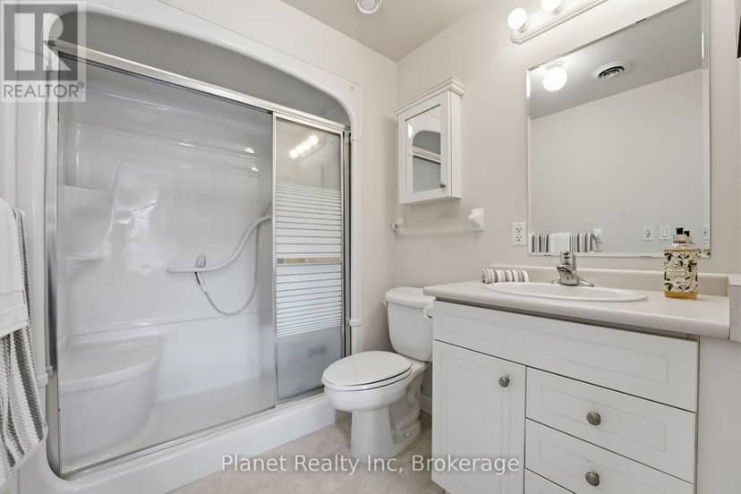 301 - 65 Bayberry Drive — photo 16 of 25