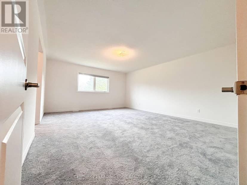 19 Wakefield Boulevard — photo 15 of 35