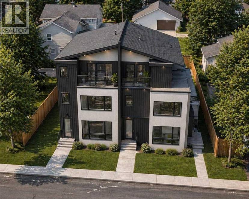 2624 1 Avenue NW, Calgary
