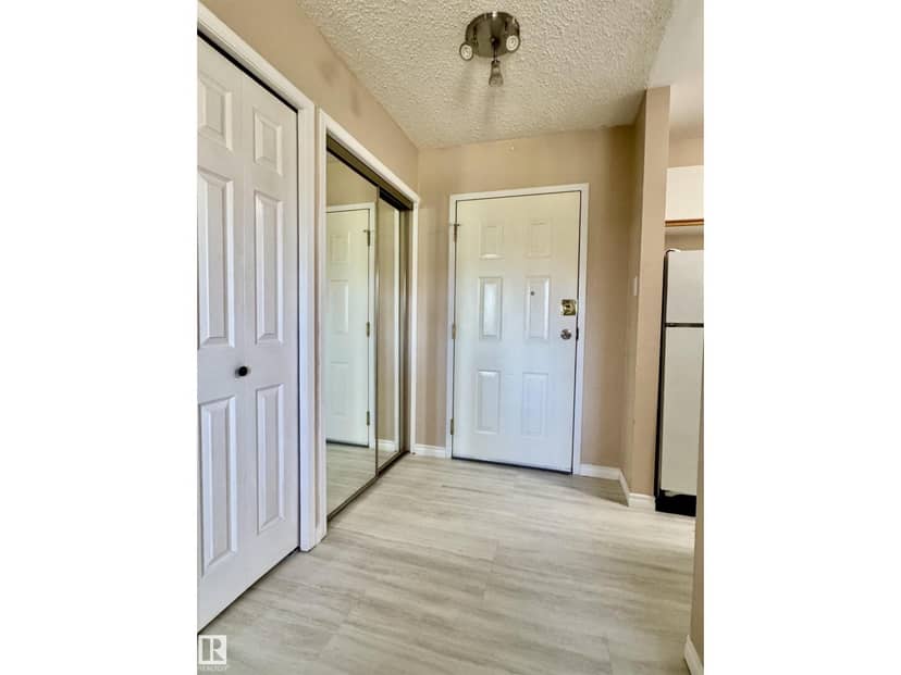 #204 11807 101 ST NW, Edmonton, photo 2