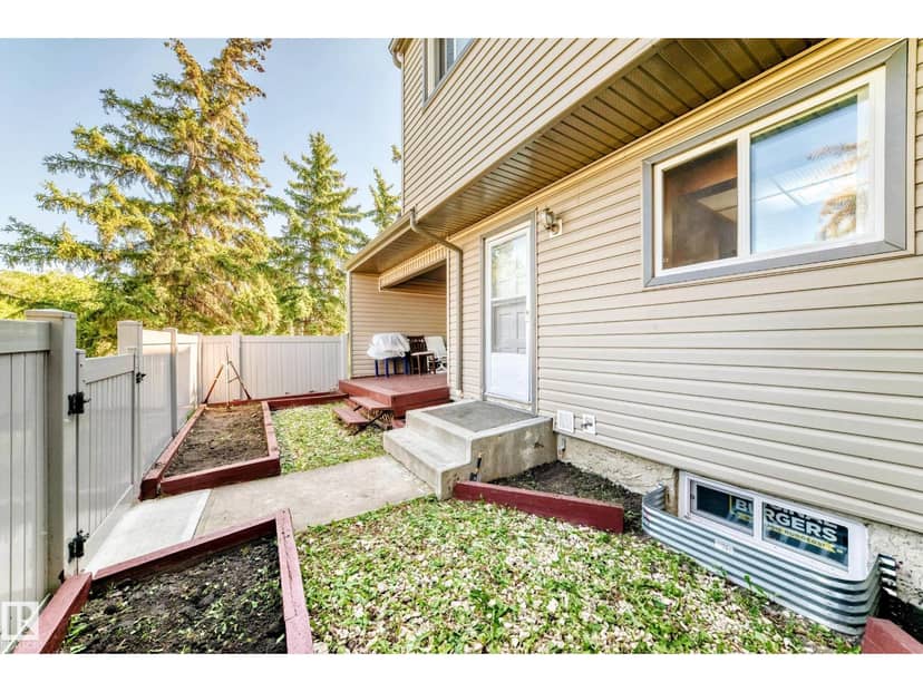 1798 Lakewood Rd S NW, Edmonton, photo 4
