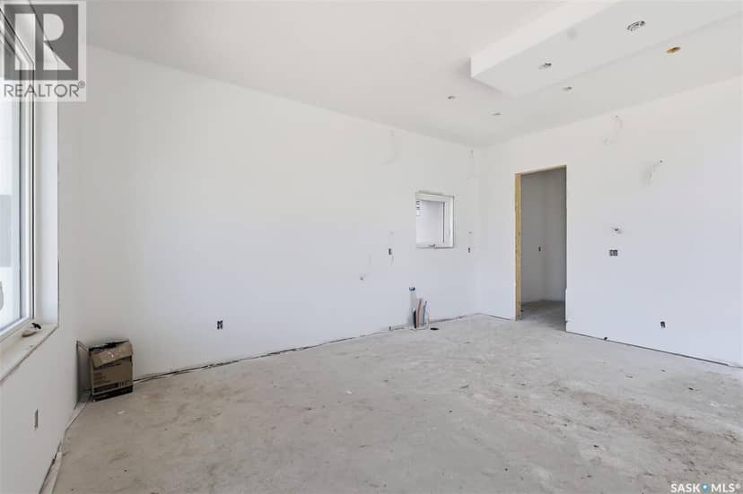 390 Sharma CRESCENT — photo 15 of 40