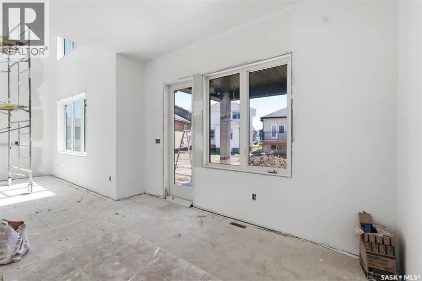 390 Sharma CRESCENT — photo 18 of 40