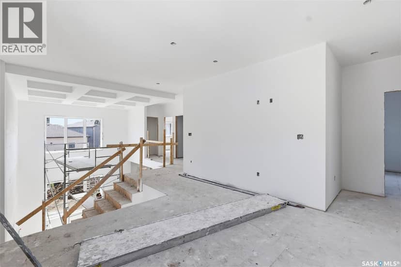 390 Sharma CRESCENT — photo 23 of 40