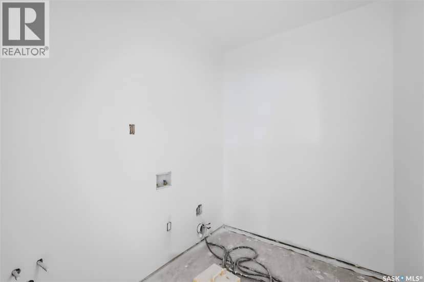390 Sharma CRESCENT — photo 37 of 40