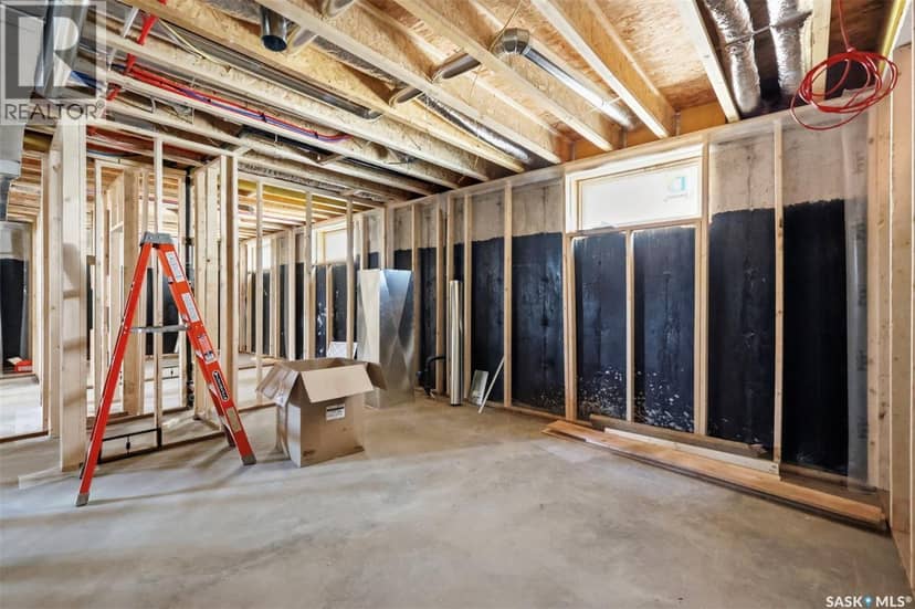 390 Sharma CRESCENT — photo 40 of 40