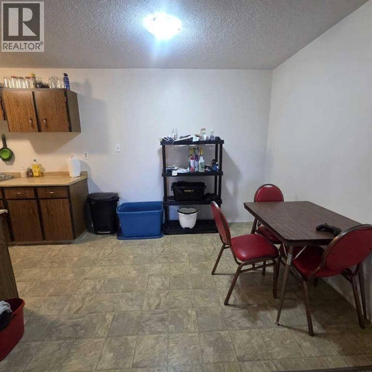 304B, 5611 9 Avenue — photo 9 of 32